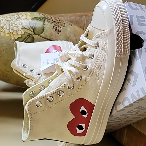 NWT Converse x Comme des Garcons Play Chuck Taylor 70 - SZ W9/M7 - Picture 3 of 8